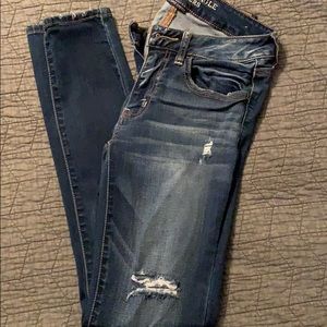 American Eagle Outfitters Destroyed Jegging